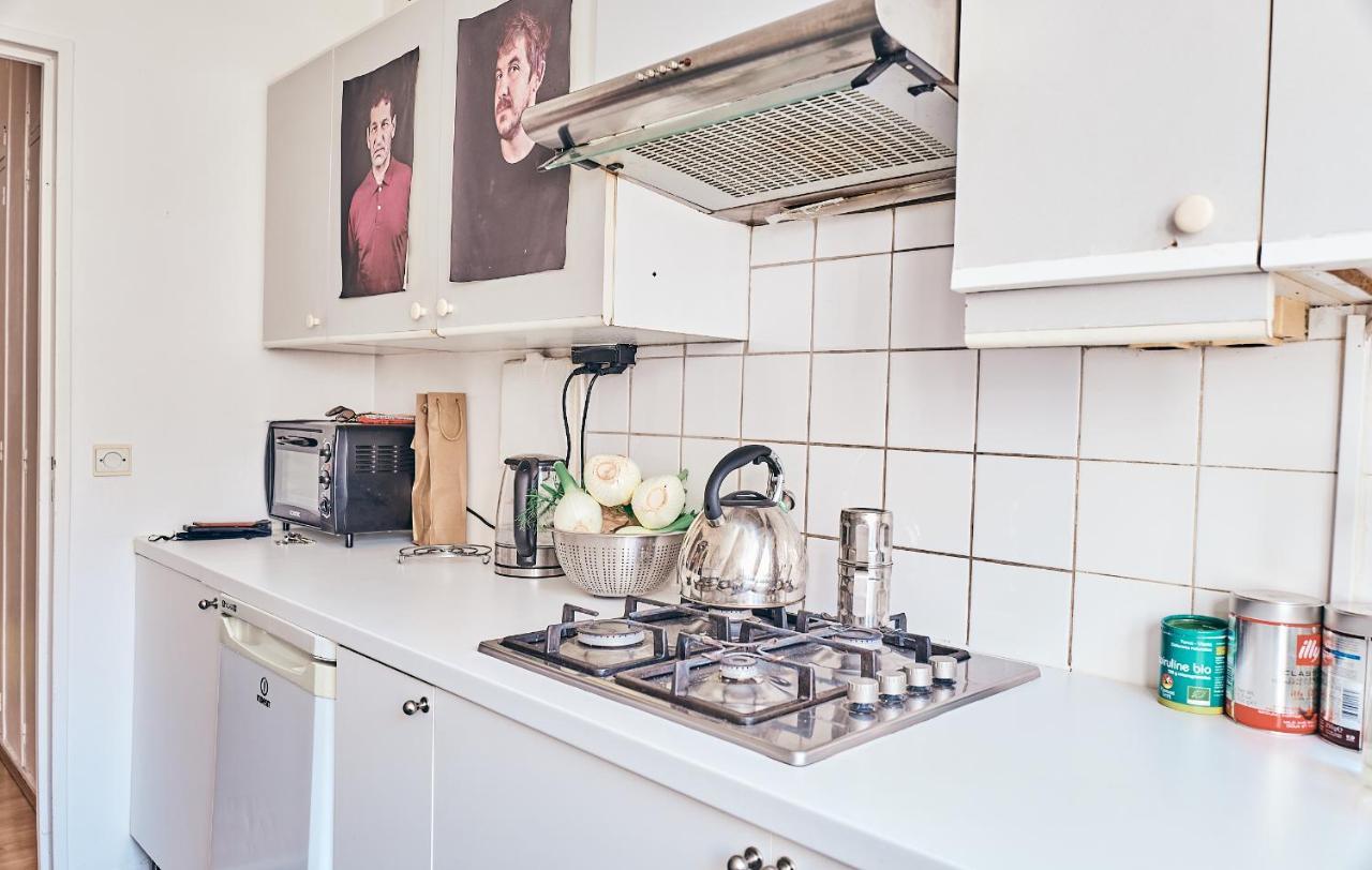 Apartment Cozy Small Artist Studio Paris