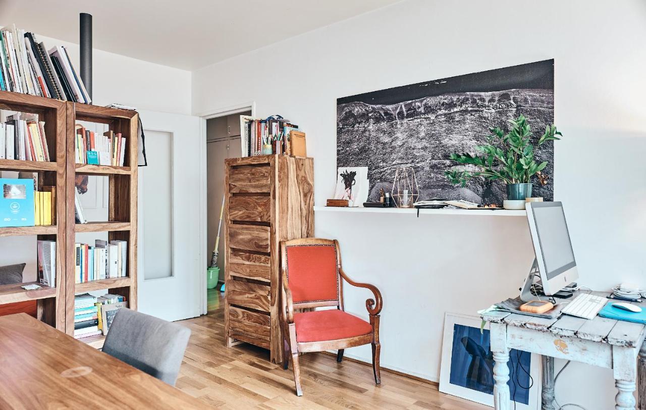 Cozy Small Artist Studio Apartment
